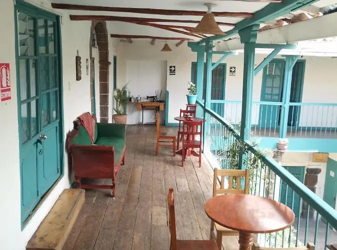 Bed and breakfast Hugos House