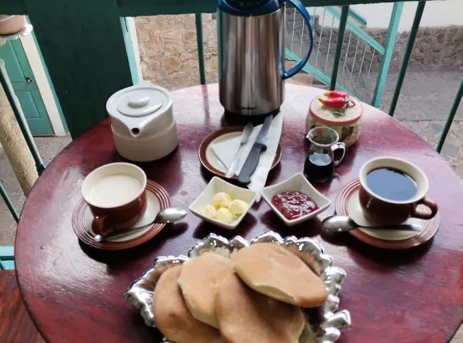 Bed and breakfast Hugos House