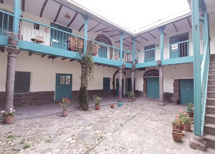 Bed and breakfast Hugos House 3*